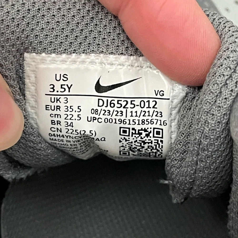 Kids Gray Nike Athletic baseball cleats Shoes